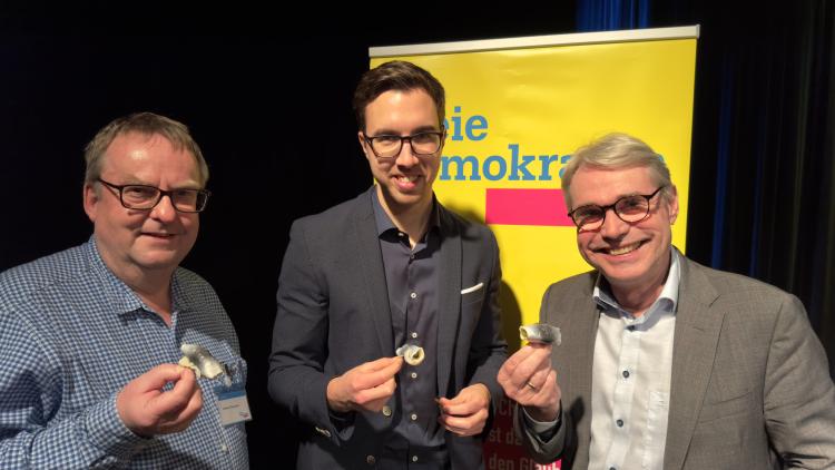 Reinhard Pennekamp mit Alexander Steffen und Carlo Cronenberg MdB